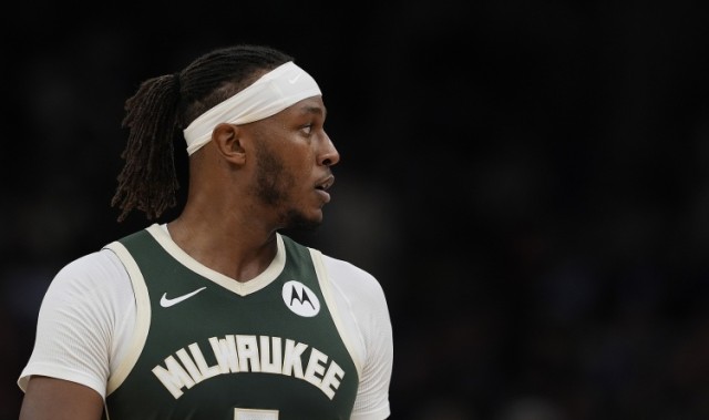 开云官方网站-雄鹿主场迎战雷霆 迈尔斯·特纳&amp;小凯文·波特因伤缺席比赛