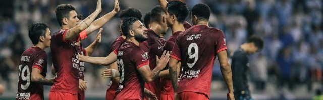 开云官网-海港狂轰6弹登顶中超火力NO.1 穆帅：团队精神可贵